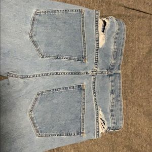 Skinny high waisted jeans